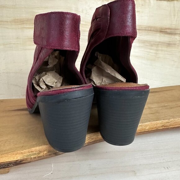 Madeline Red Heeled‎ Ruched Peep-Toe Bootie Sandals Open 10 Marvelous - Picture 3 of 8